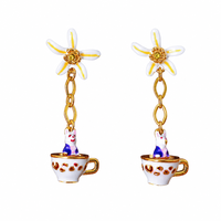 Anting Keramik Tiga Dimensi Lapis Enamel Kelinci Kecil Rantai Bunga Putih Model Panjang Model Wanita Lucu
