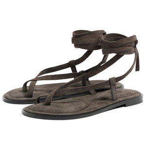 Zapatos de talla grande para damas Cojín Strappy Roman Gladiator Mujeres Sandalias planas 2024 Strap Up Tanga Sandalias - Product Image 1
