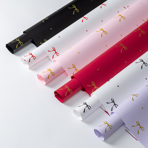 Cajas de Embalaje Personalizadas para Ropa y Zapatos, Papel Metalizado con Impresión UV y Envoltura con Logotipo Personalizado - Product Image 3