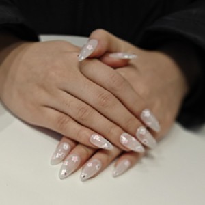 Muhaha Trend Design Brand Push-On Nails Fleurs roses avec strass - Product Image 6