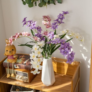 Chất Lượng Cao Nhân Tạo Lụa Freesia Hoa Phun Với Chất Liệu Lụa Làm Bằng Tay Cho Đám Cưới Vòm Đảng Trang Trí - Product Image 5