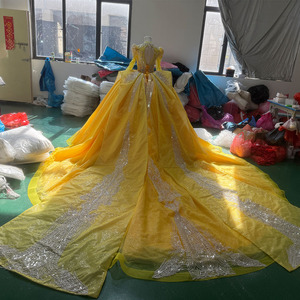 ชุดแต่งงานสีเหลือง ชุดแต่งงานแบบกำหนดเอง ชุดเดรสลูกไม้สำหรับงาน Quinceanera Xs123 - Product Image 5