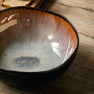 Bol à soupe en céramique de 9.5 pouces jetable asymétrique grand bassin à poisson mariné spécial pour l'utilisation transfrontalière de fête d'hôtel - Product Image 3