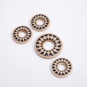 Soportes <span class=keywords><strong>de</strong></span> madera <span class=keywords><strong>de</strong></span> tamaño pequeño para <span class=keywords><strong>esferas</strong></span> <span class=keywords><strong>de</strong></span> cristal Estante <span class=keywords><strong>de</strong></span> exhibición sentado artefacto Mini soporte <span class=keywords><strong>de</strong></span> esfera <span class=keywords><strong>de</strong></span> madera - Product Image 5