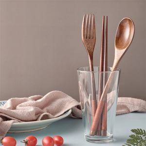 En gros <span class=keywords><strong>de</strong></span> Haute Qualité En Bois Ensemble <span class=keywords><strong>De</strong></span> <span class=keywords><strong>Vaisselle</strong></span> En Bois Cuillère Fourchette Baguettes 3-pièce Ensemble Avec Le Sac <span class=keywords><strong>De</strong></span> Toile - Product Image 5