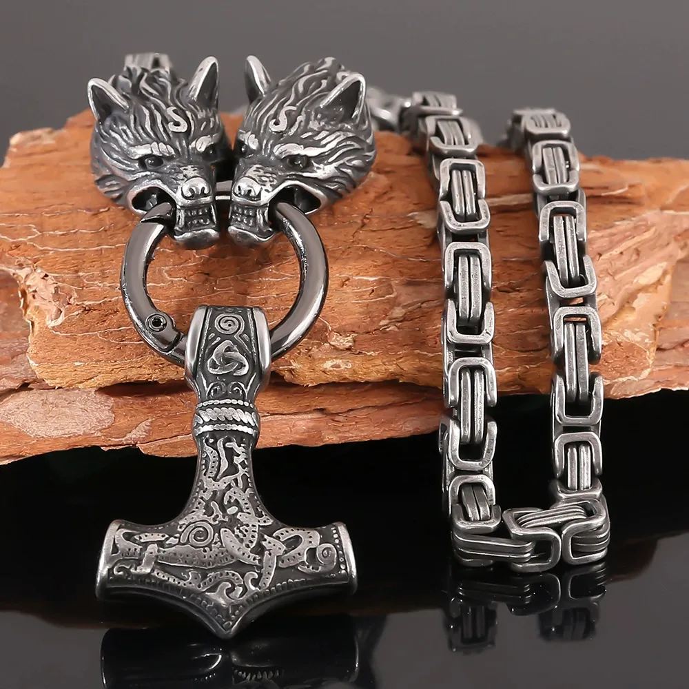 2022 factory directly antique silver punk stainless steel Byzantine chain necklace men North Viking wolf thor hammer necklace