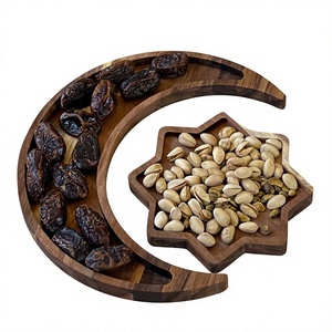 Plateau de service décoratif en bois en forme de croissant de lune et d'étoile, décoration de table pour le Ramadan, plateau de présentation festif pour la maison, fête de l'Iftar et occasions spéciales - Product Image 1