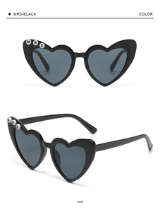 Lunettes de soleil cœur pêche avec lettrage pour mariée, protection UV400, monture complète, verres AC, pour fête nuptiale, JUSTMARRIED - Product Image 1