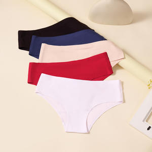 Braguitas de bikini de poliéster y algodón sin costuras de talle bajo para <span class=keywords><strong>mujer</strong></span> europea y americana, antibacterianas, bordadas, triangulares, para uso diario. - Product Image 4