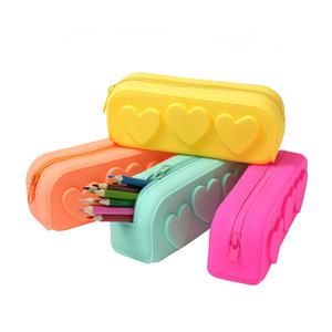 Trousse à crayons en silicone Longcheng Heart, couleur abricot jaune pêche violet uni, avec fermeture éclair, pour enfants, usage scolaire - Product Image 1