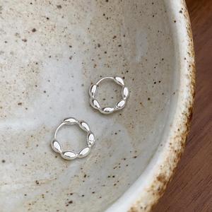 S925 in argento Sterling ramo di oliva <span class=keywords><strong>orecchini</strong></span> per le donne piccole squisito geometrico orecchio gioielli luce di lusso <span class=keywords><strong>clip</strong></span> per le orecchie di fascia alta - Product Image 1