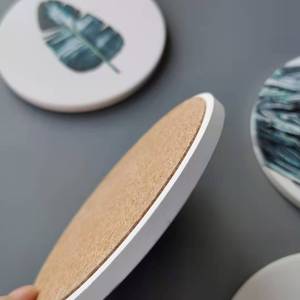 Vente en gros <span class=keywords><strong>de</strong></span> sous-verres en céramique ronds en pierre absorbants feuilles vertes pour avec base en liège pour boire - Product Image 3