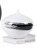 <span class=keywords><strong>Vase</strong></span> moderne en <span class=keywords><strong>porcelaine</strong></span> peint <span class=keywords><strong>à</strong></span> la main, décoration intérieure, noir et blanc - Product Image 6