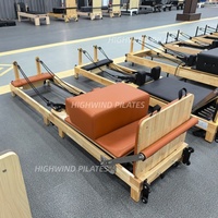 Mesin Pilates Reformer OEM Tugas Berat Komersial MOQ Rendah, Tahan Lama, Dapat Disesuaikan, Kayu Oak, Dapat Dilipat, Peralatan Latihan Kebugaran Yoga Rumahan