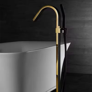 Grifo de Bañera Independiente de Lujo Moderno YF, Mezclador de <span class=keywords><strong>Ducha</strong></span> de Latón Montado en el Suelo con Rociador de Mano, Negro Cromado - Product Image 3