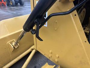 รถดันดิน CAT D7G มือสองคุณภาพสูง สีเดิม สมรรถนะคงที่ เหมาะสำหรับงานก่อสร้างถนนและโครงสร้างพื้นฐาน - Product Image 6