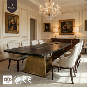 <span class=keywords><strong>Table</strong></span> à manger élégante en <span class=keywords><strong>bois</strong></span> de frêne de luxe style Old Money avec base trapézoïdale en acier inoxydable et plateau extra épais <span class=keywords><strong>pour</strong></span> manoir - Product Image 1
