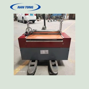 Máquina de Encolado Nantong, Diámetro del Molde de 20 mm, Grosor de Trabajo de 0-3 mm, Equipo de Recubrimiento de Pegamento Caliente - Product Image 3