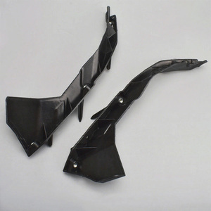 Kit de soportes de parachoques delantero de alta calidad para 2015-2021 para Dodge Charger plástico con recortes de luz antiniebla protección de carrocería trasera - Product Image 5