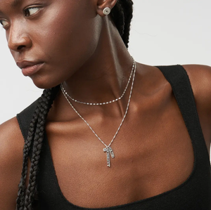 Collana Jietao in Acciaio Inox Placcato Oro 18K con Barra Verticale Personalizzabile per Nome e Data, Charm a Cuore con Zirconi e Catena Intrecciata, Gioielli Personalizzati per Donne - Product Image 6
