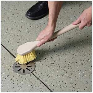 Cepillo de Limpieza Multiusos Boardwalk BWK4320 de 20 Pulgadas de Largo, Color Bronceado, con Mango de Polipropileno - Product Image 5