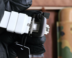 Lanzamiento de Nuevo Producto 2026 - Reloj Mecánico para Hombre con Caja de Fibra de Carbono - Super Rich Admission Ticket - Product Image 5