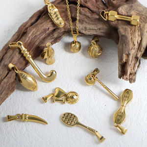 Mode jeux <span class=keywords><strong>de</strong></span> balle série bricolage pendentifs en acier inoxydable plaqué or 18 carats pour enfants pour <span class=keywords><strong>volley</strong></span>-<span class=keywords><strong>ball</strong></span> Baseball bijoux <span class=keywords><strong>de</strong></span> sport - Product Image 2