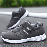 Chaussures de sport confortables pour hommes, respirantes, pour l'entraînement, styles printemps-automne, chaussures de marche pas chères pour hommes