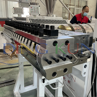 Ligne de production de marbre artificiel pour la fabrication de panneaux muraux en PVC de 1220 mm