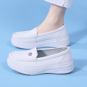 <span class=keywords><strong>Scarpe</strong></span> da Infermiera Femminili Vendita all'Ingrosso Antiscivolo Traspiranti <span class=keywords><strong>Bianche</strong></span> <span class=keywords><strong>Scarpe</strong></span> Basse da Infermiera <span class=keywords><strong>Scarpe</strong></span> da <span class=keywords><strong>Lavoro</strong></span> di Sicurezza per Ospedale - Product Image 5