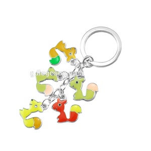 Tùy chỉnh dễ thương Fox Keychains 10K + Mô hình động vật tráng men keyrings kim loại quà lưu niệm thời trang phim hoạt hình phong cách làm bằng hợp kim kẽm - Product Image 2