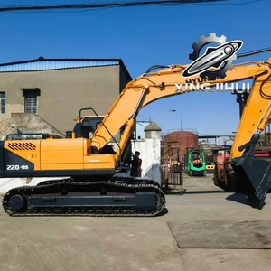 Excavatrice d'occasion Volvo 220, marque suédoise d'origine, 22 tonnes, sur chenilles en caoutchouc, grande taille, modèle 2023, godet de 1,1 m - Product Image 4