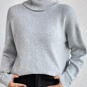 최신 니트 가을과 겨울 여성 솔리드 패턴 컬러 하이 넥 스웨터 느슨한 풀오버 여성 스웨터