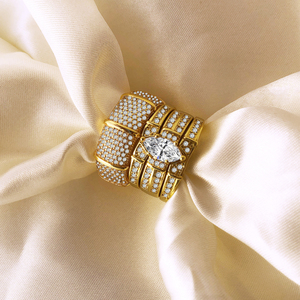 Ensemble de 4 bagues pour couple plaquées or 18 carats, micro-zircon pavé complet, bague pour homme, bague empilable marquise pour femme, bijoux de mariage et de fiançailles - Product Image 6