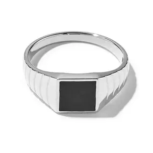 Bague signet vintage <span class=keywords><strong>pour</strong></span> <span class=keywords><strong>homme</strong></span> en argent 925 plaqué or, émail noir, grande taille, vente en gros Gemnel - Product Image 1