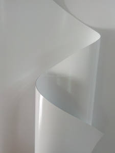 Rollo de Tela de Lona Recubierta de PVC de 850g 900g, Resistente e Impermeable para Uso Industrial y al Aire Libre - Product Image 4