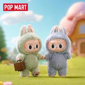POPMART pour la boîte mystère en peluche Macaron Glass Face Sitting Party Plush, fabriquée en Chine, pour tous les âges - Product Image 3