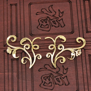 Horquilla de cobre puro chapada en oro con diseño floral, accesorio para el cabello de novia Hanfu, material de origen Jinhua, otoño 2023 - Product Image 1