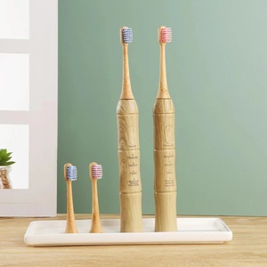 Spazzolino Elettrico Oral B con Ricarica Wireless, Setole Morbide, Testina Sonica, Spazzolino Elettrico in Bambù - Product Image 4