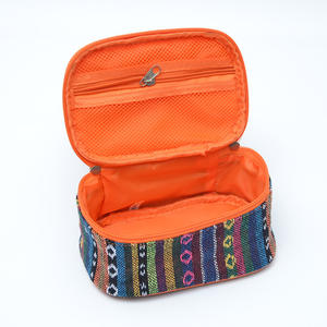 Ensemble de pots à épices de style ethnique avec couvercles métalliques, sac de rangement de voyage étanche taille M, poignée murale pour cuisine - Product Image 5