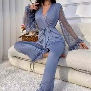 Sfy-y5108 2025 Conjunto de Lujo de Bata y Pantalones de Seda de Invierno de 2 Piezas con Cinturón, Pijama de Mujer con Volantes de Encaje Transparente en las Mangas - Product Image 1