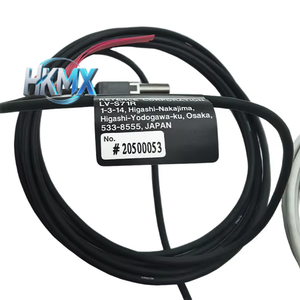 Oferta Especial en Productos de Automatización Industrial: Sensor de Desplazamiento Láser de Alta Velocidad y Precisión LV-S71 - Product Image 1