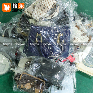 Sacs à main de luxe d'occasion du Japon, sacs à main de marque mixtes en cuir, sacs à main à bandoulière, sacs à main à main, sacs à main pour femmes d'Asie, sacs d'occasion en vrac - Product Image 4