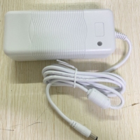 Couleur blanche 65w Interrupteur d'alimentation UL FCC CE TUV-PSE 17v3.6a ac dc adaptateurs 61.2w 15v 16v 17v 18v 19v 20v 21v 22v 24v adaptateurs