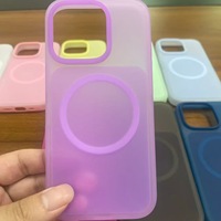 Coque souple magnétique translucide multicolore en silicone texturé gelée style crème glacée, gaufrée, à chargement sans fil – Meilleure vente