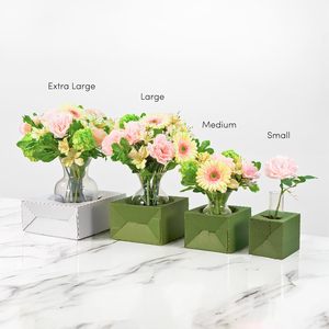 กล่องกระดาษลูกฟูกสำหรับจัด<span class=keywords><strong>ส่ง</strong></span>ดอกไม้แบบกำหนดเอง กล่องบรรจุภัณฑ์สำหรับขนส่ง<span class=keywords><strong>ดอกไม้</strong></span>ทรงสี่เหลี่ยมแข็งแรงทนทาน พร้อมหูหิ้วแบบไดคัท - Product Image 5