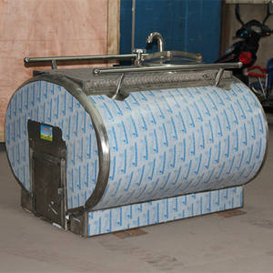 Réservoir <span class=keywords><strong>de</strong></span> transport <span class=keywords><strong>de</strong></span> lait frais en acier inoxydable <span class=keywords><strong>de</strong></span> qualité alimentaire 304 pour ferme laitière, station <span class=keywords><strong>de</strong></span> collecte <span class=keywords><strong>de</strong></span> lait - Product Image 2