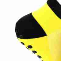 Chaussettes de parc de trampoline antidérapantes tricotées pour aire de jeux intérieure personnalisée