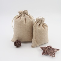 Sacs en toile de jute colorés naturels personnalisés promotionnels vente en gros petit moyen grand sac à cordon de jute pochette cadeau
