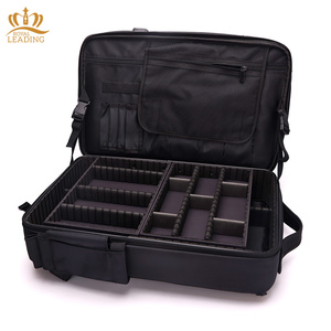 Mochila Cosmética de Barbero Multifuncional de Gran Capacidad para Herramientas de Peluquería Suministros de Barbería al Por Mayor - Product Image 3
